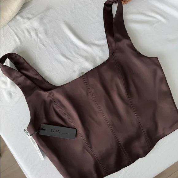 Babaton Elevate Bustier - Picture 2 of 3